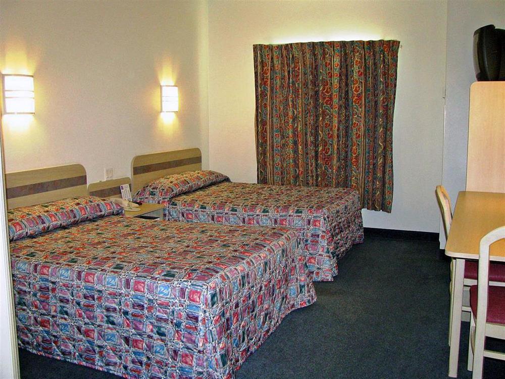فندق Baymont By Wyndham Athens, Tn الغرفة الصورة